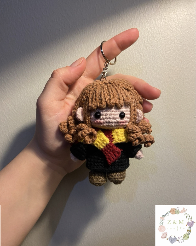 Hermione Granger Amigurumi Anahtarlık