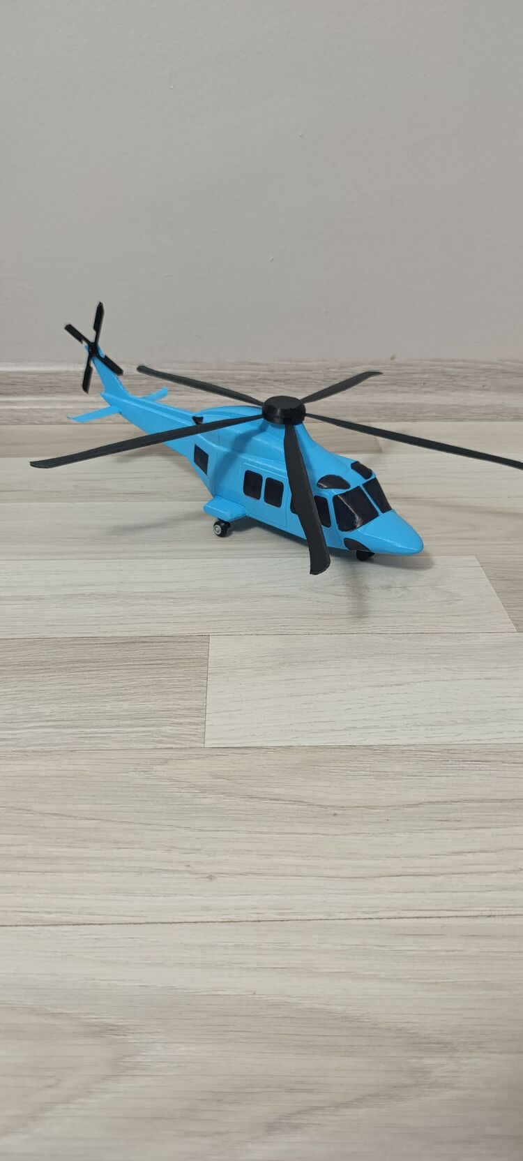 personel taşıma helikopteri
