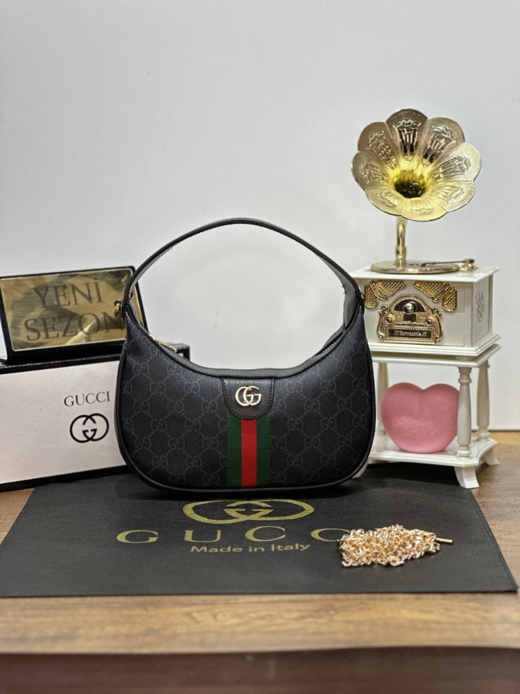 Gucci Oval Siyah