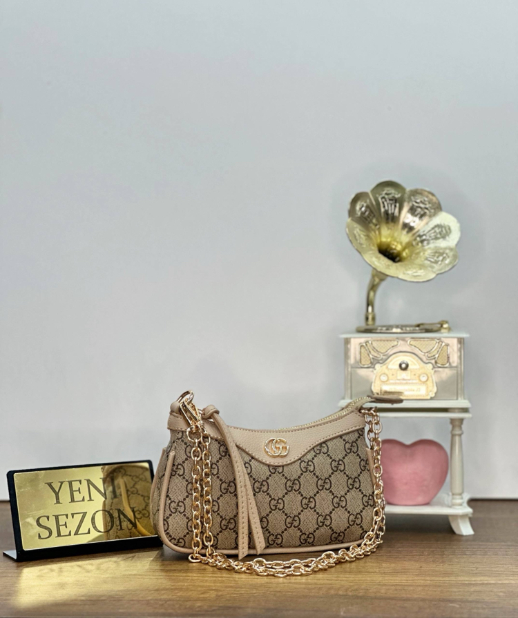 GUCCİ ZİNCİRLİ BAGET