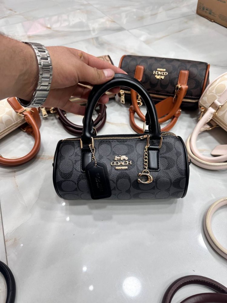 COACH mini cylinder✨

