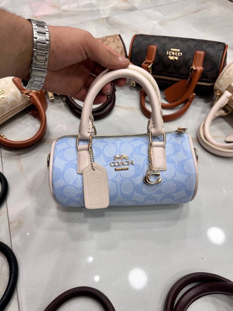 COACH mini cylinder✨

