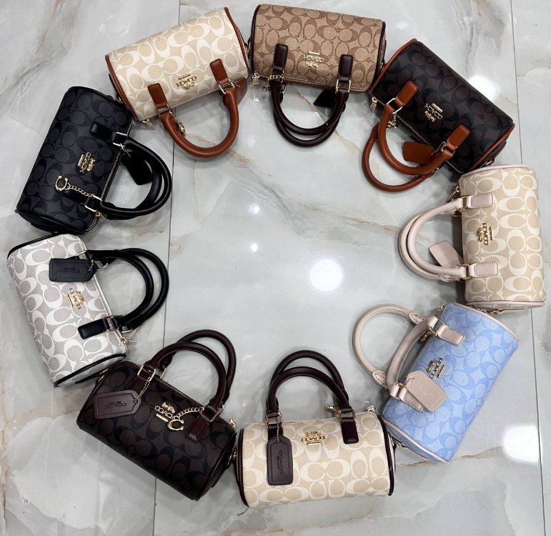 COACH mini cylinder✨

