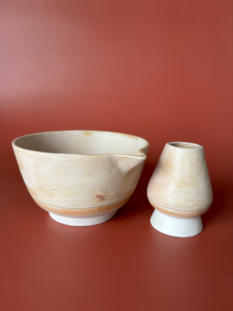Momoka Stoneware Matcha Kase + Whisk Tutucu Set (500 Ml Hacimli)