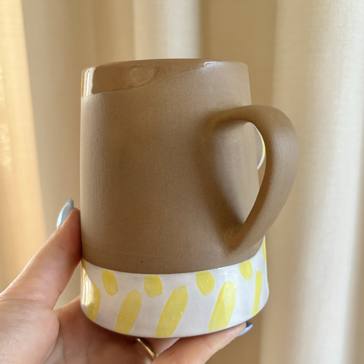 One of Her No.007 - SUNNY 450 ml Stoneware Kupa (24K Altın Detaylı)