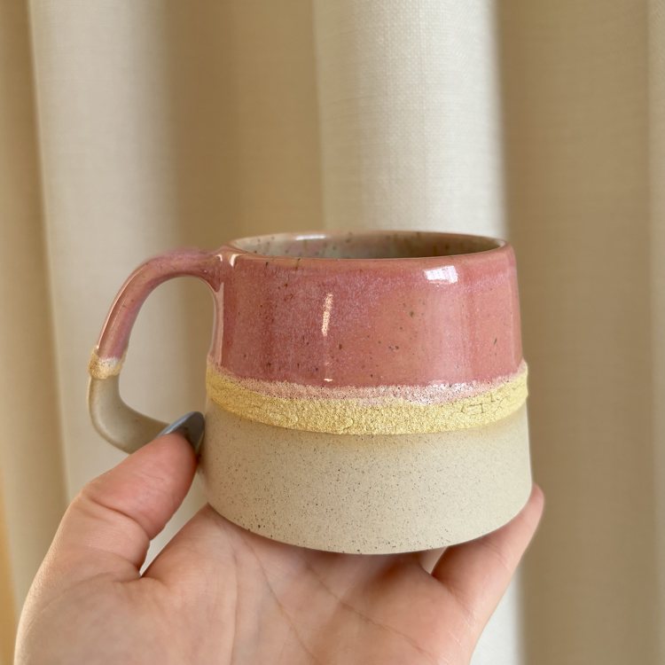 Pink Cotton 190 ml Krem Stoneware Fincan (Krater Detaylı)